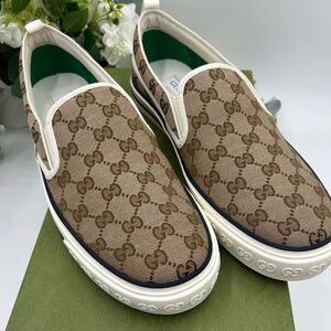 Men’s Gucci, GG supreme canvas slip on sneakers size 11.5 made in Italy